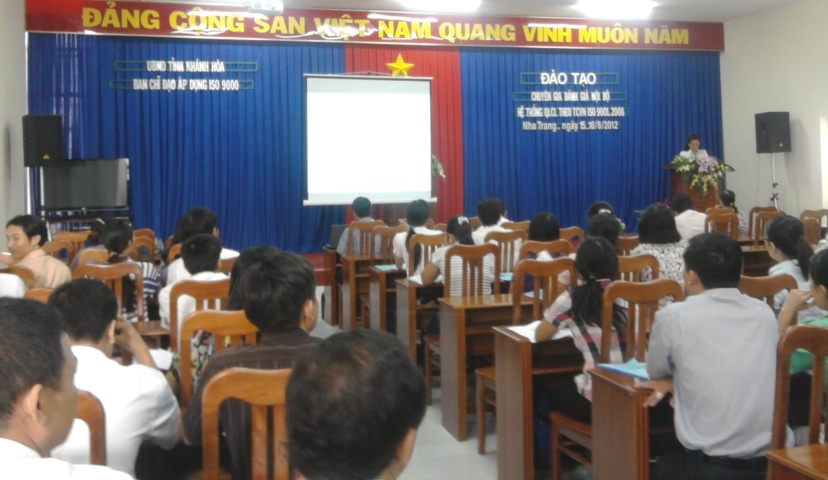 Tập huấn ĐGNB HTQLCL TCVN ISO 9001:2008 tại Chi cục TCĐLCL Khánh Hòa