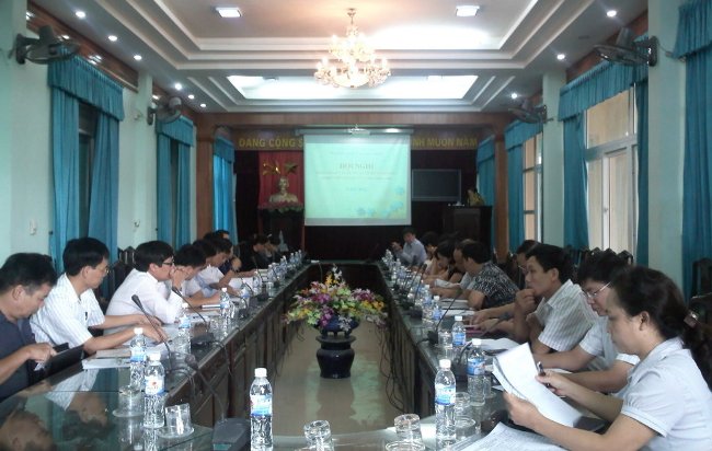 Hội nghị triển khai xây dựng và áp dụng HTQLCL theo tiêu chuẩn TCVN ISO 9001:2008 tại các cơ quan HCNN tỉnh Nam Định năm 2012.